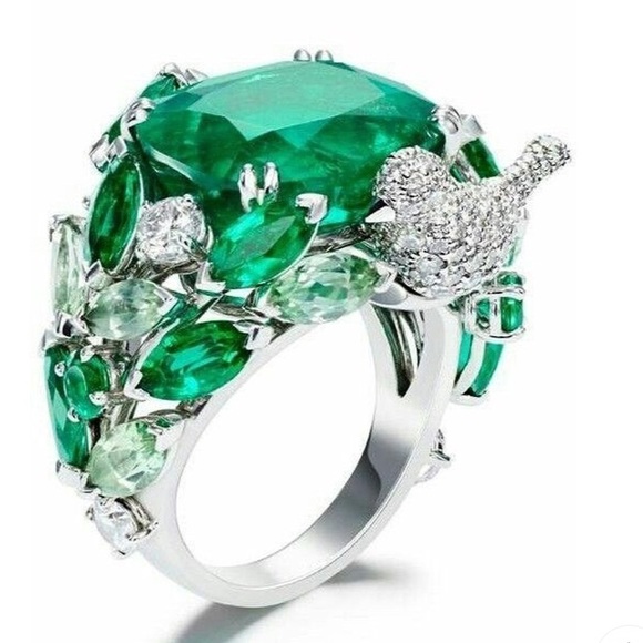 Jewelry - Natural Emerald zircon 925 Silver Ring